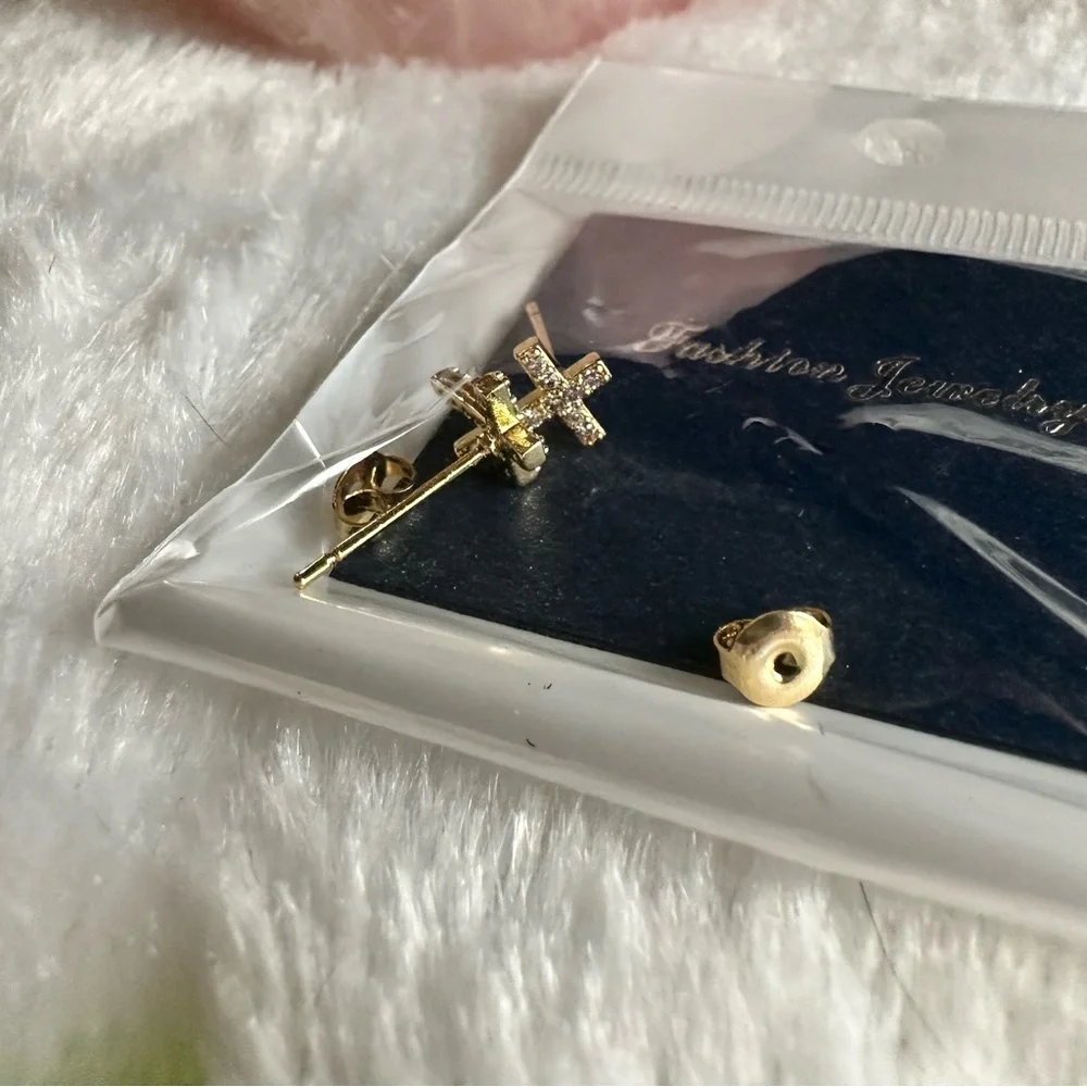 14K Gold Plated CZ Inlay Christian Cross Small Stud Earrings Baby Girl Women New - Picture 5 of 14